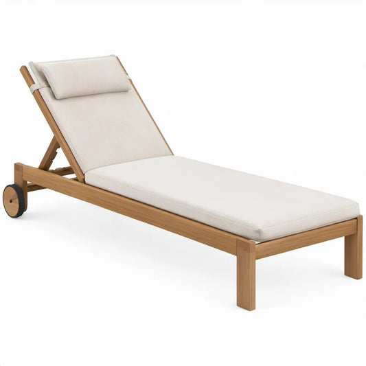 Verstelbaar teakhouten ligbed met wielen en crèmekleurige kussens, 200 x 70 x 35 cm